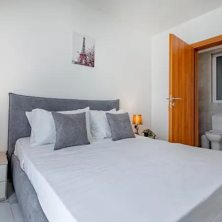 New! Sant Anna Residences, 2 By Sf Homes 公寓 *