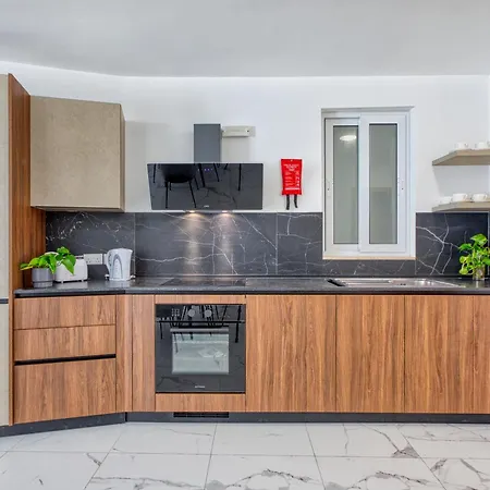 New! Sant Anna Residences, 2 By Sf Homes 아파트